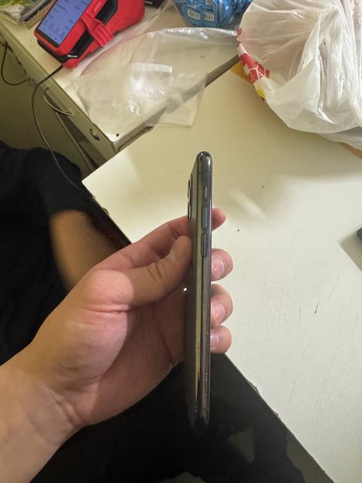 Айфон 11 про 64 гб