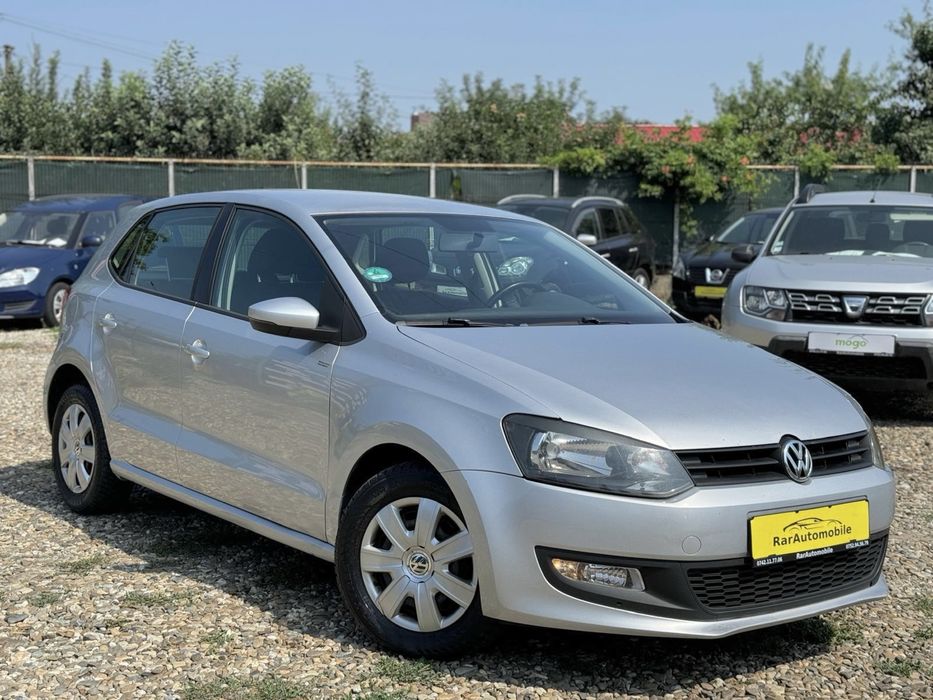 VOLKSWAGEN Polo 2010