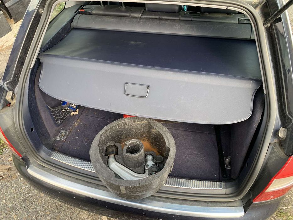 Ауди А4  Б6 2.5 тди куатро 2004 год