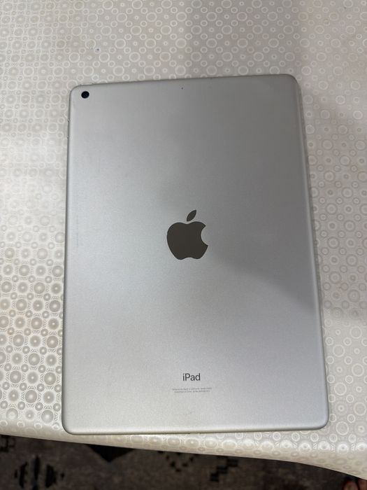iPad 9 2021 года 10.2 64 гб