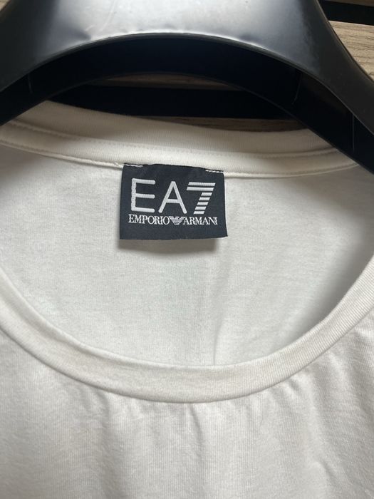 EA7 Emporio Armani : размер М/Л Оригинал