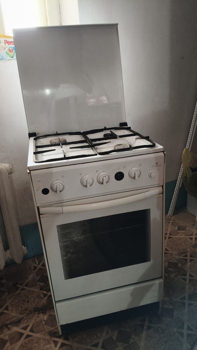 Газ плита  сатылады