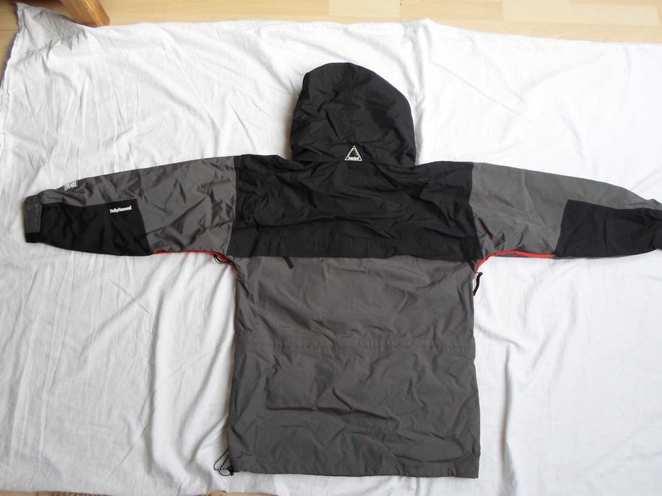 Helly Hansen ски / сноуборд комплект