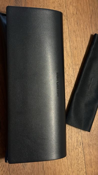 Слънчеви очила Saint Laurent