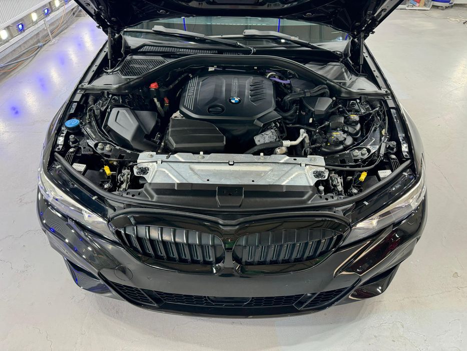 BMW Seria 3 320D XDR A, Mild Hybrid, pachete M Sport, Shadow Line