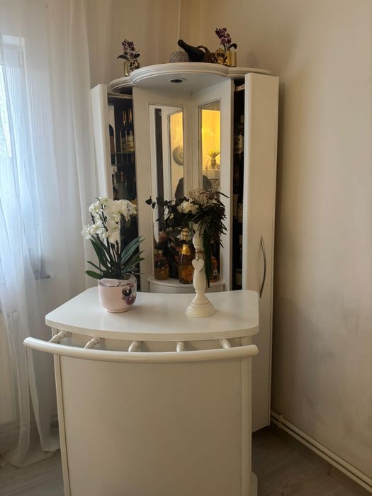 Casa 180 mp utili + 70 mp anexe in centrul Craiovei