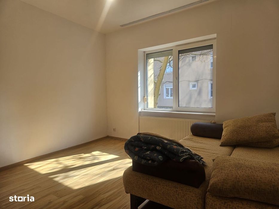 Casa renovata 3 camere, curte mare de 916 mp ] Salard