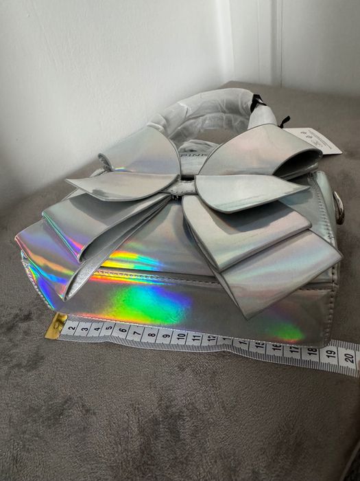 Страхотна малка чантичка Pinko up