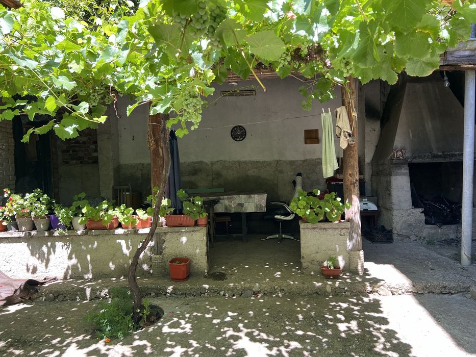 Продава се Къща в Кюстендил, Запад - 268 кв.м за 208 €/кв.м - Снимка #2