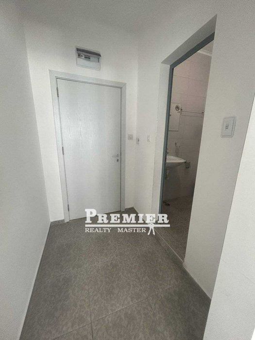 Продава се Едностаен апартамент в Поморие - 36 кв.м за 1375 €/кв.м - Снимка #3