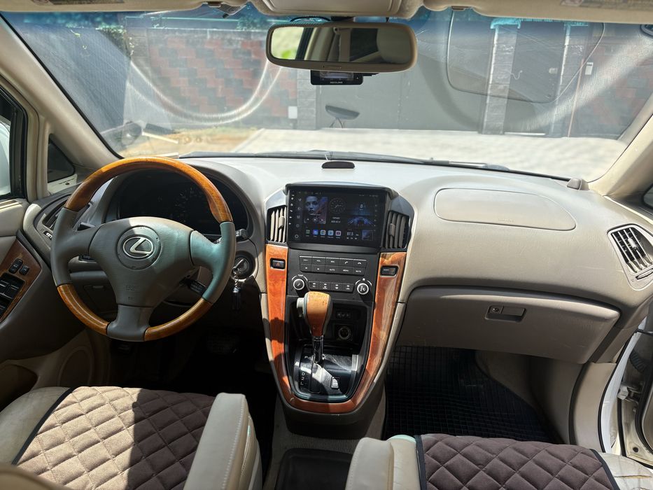Продам авто Lexus RX 300