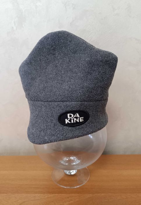 Dakine-Много Запазена