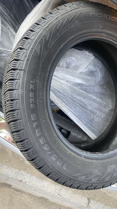 Продам зимние шины Nokian tyres
