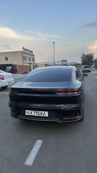 2024 Byd Han  27.500$