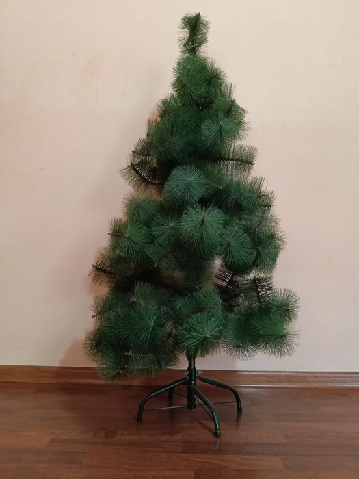 Искусственная Ёлка