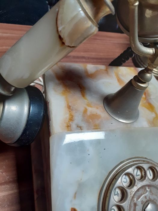 Телефон мраморен, .Телефон домашен ретро