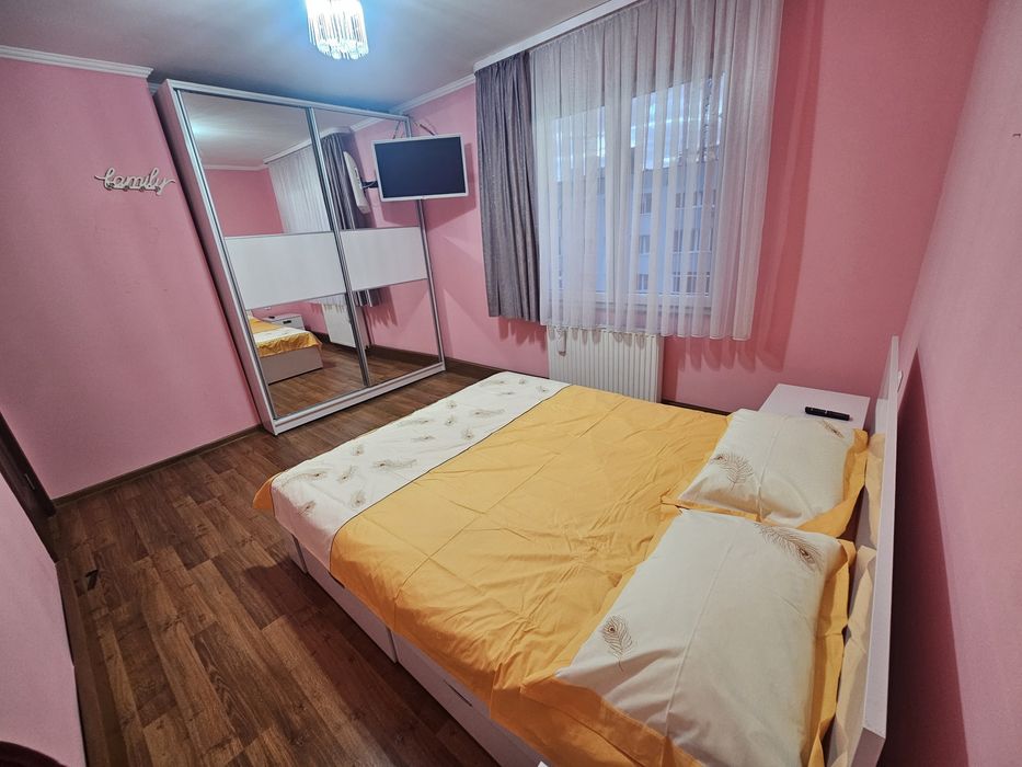 Apartament de închiriat
