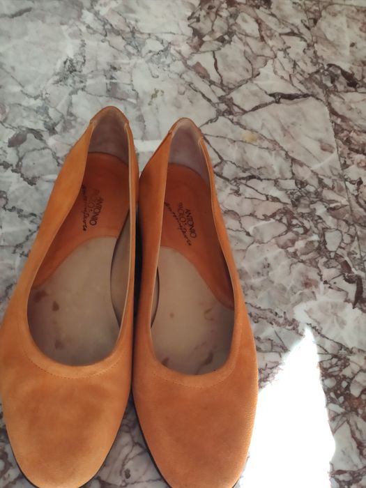 Лот от естествена кожа на маркови боти и обувки, нови и използвани