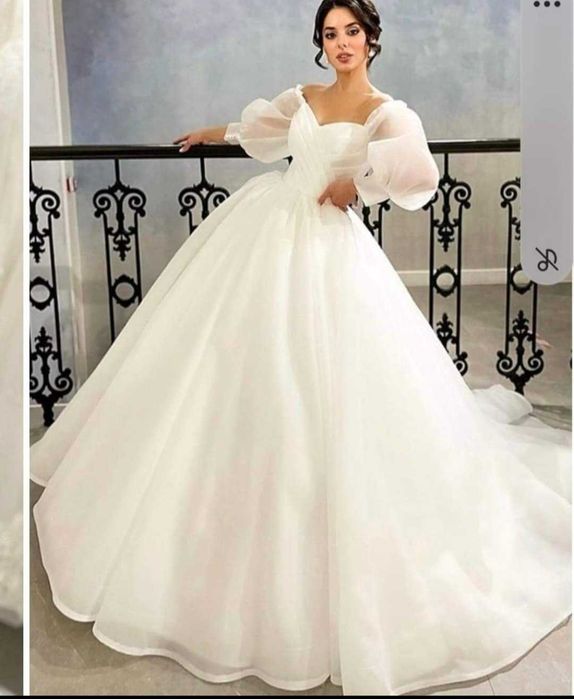 Vând rochie de mireasă, mărime 46-48.Rochia este nouă.