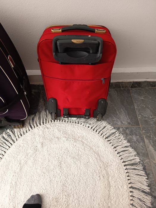 Vând trolere diferite dimensiuni