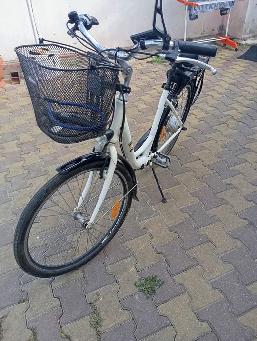 Vand bicicleta electrica fara acumulator
