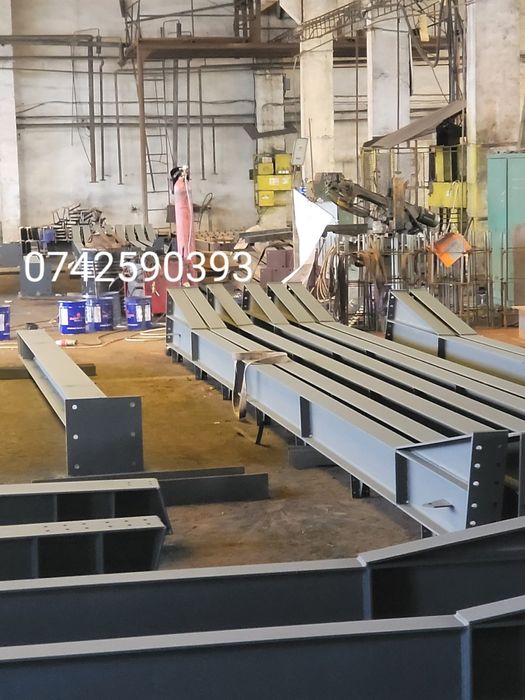Vând structură hale metalice containere modulare
