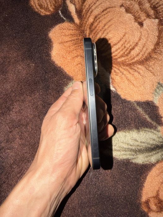IPHONE 15PRO 256гб