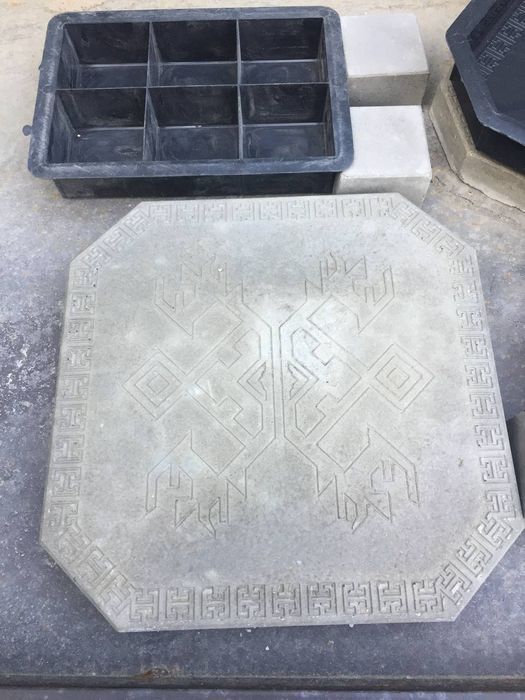 Вибростол, бетономешалка, формы для брусчатки