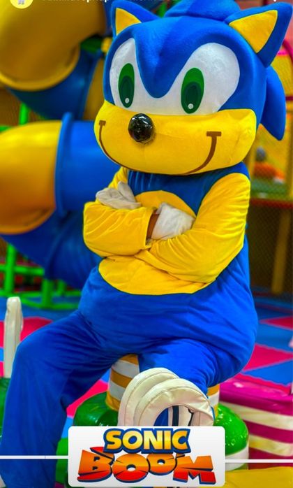 Продам аниматоры,игрушки ростовые куклы. Срочно.