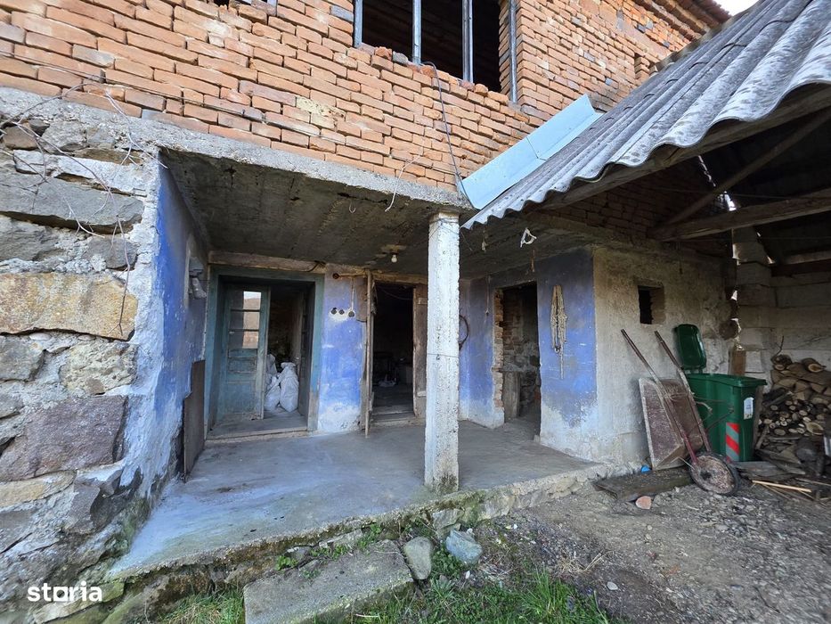 Preț mic! Casă solidă + teren generos 1887 mp – ideal renovare