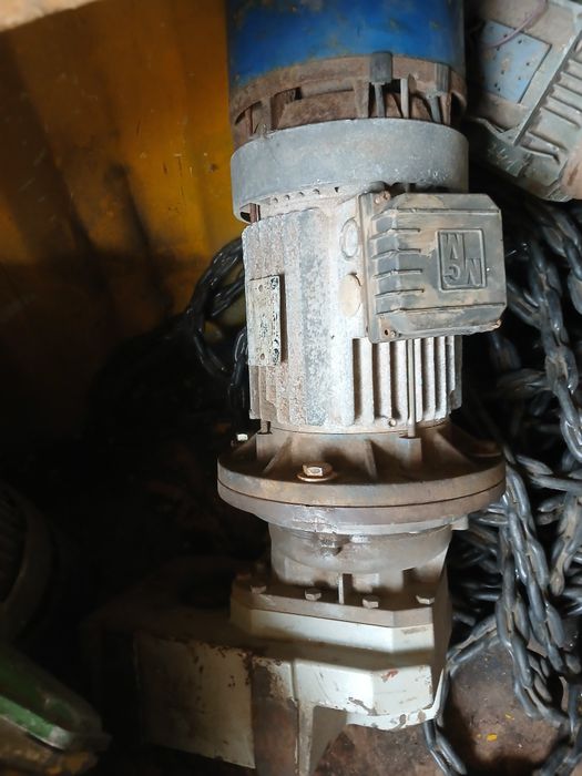 Электродвигатель