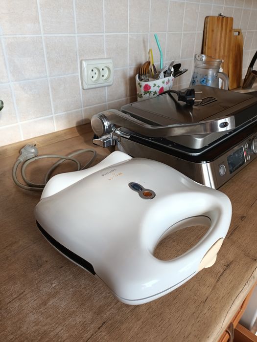 Продам сэндвичницу