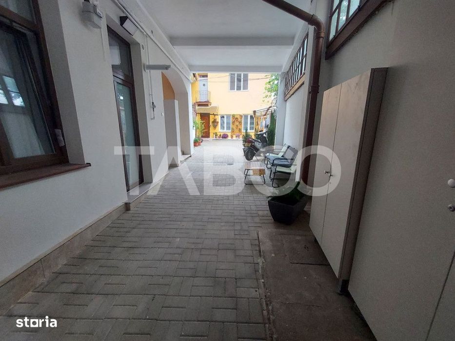 Garsoniera de vanzare 43 mpu pivnita zona Orasul de Jos din Sibiu