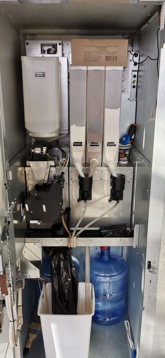 Вендинговый аппарат Unicum Nova