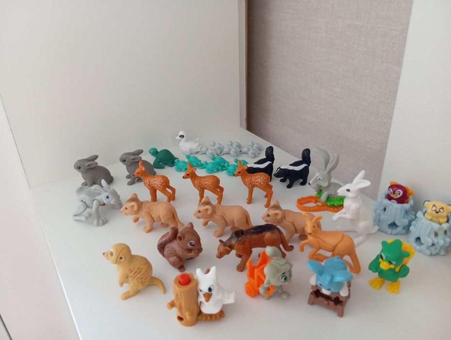 Игрушки из Киндер сюрприза