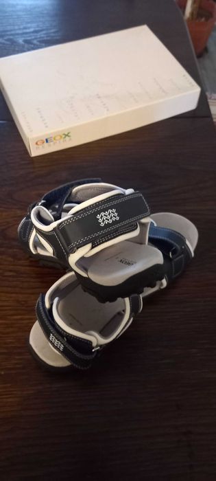 Vind sandale Geox noi