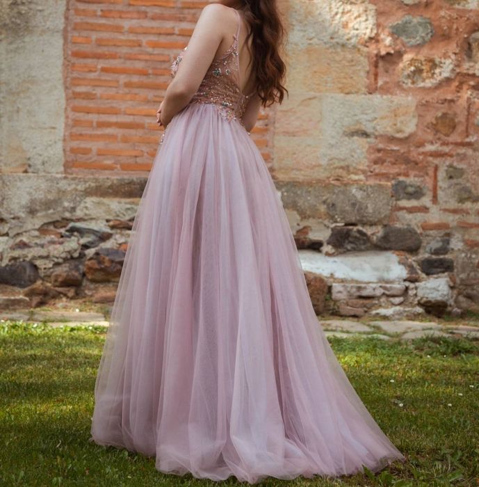 Абитуриентска рокля - розова (пудра)