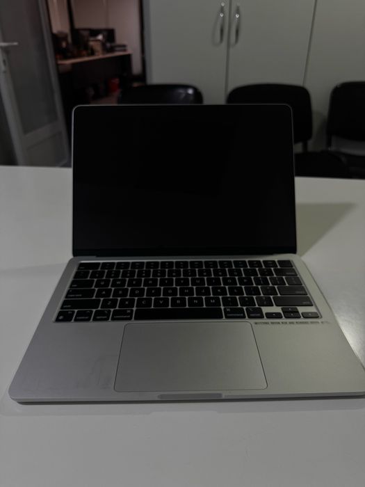 Macbook Air M2 256/16 gb ram