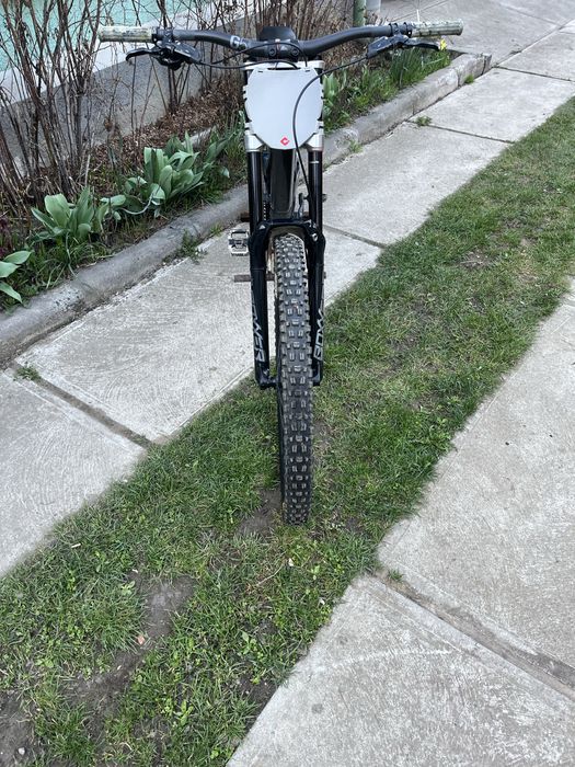 Canyon sender cfr(schimb cu motocross)