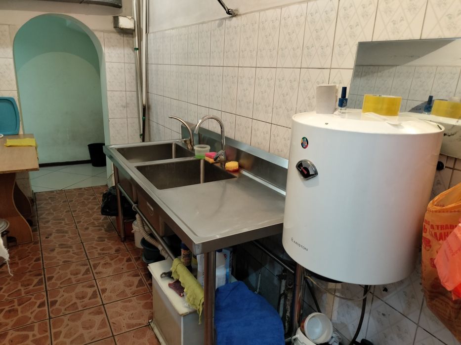 !Продается оборудование для столовой / кафе