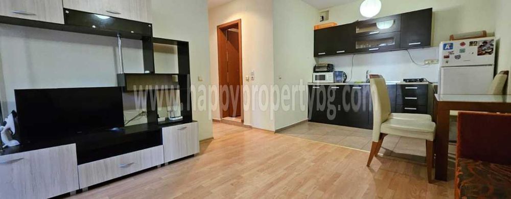 Продава се Двустаен апартамент в к.к. Слънчев бряг - 63 кв.м за 921 €/кв.м - Снимка #1