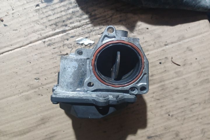 Clapeta acceleratie 03G128063A Volkswagen VW Golf Plus prima generati