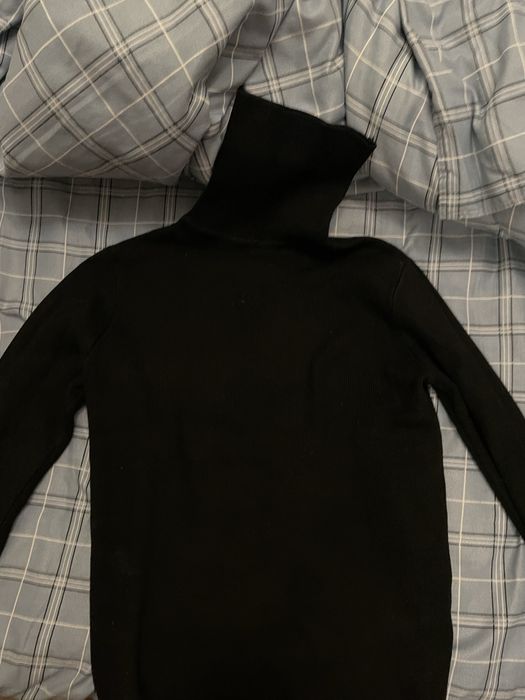 Футболки водолазки кофты