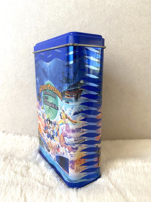 Жестяная баночка