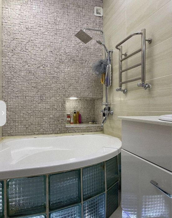 Kunlik kvartira Drujba metro, 3 xonali, квартира Посуточно