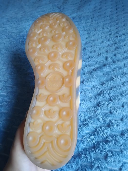 adidasi la 600 da lei