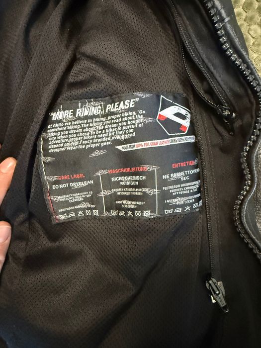 Мото яке Л размер във много добро състояние