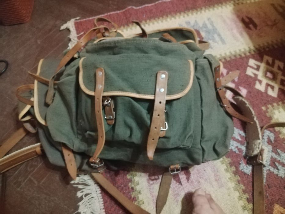 Неизползвани ретро раници