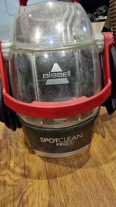 Екстрактор Bissel Spotclean Pro
