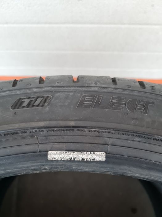 Летни гуми 2 броя PIRELLI PZero 255 35 R21 дот 3622